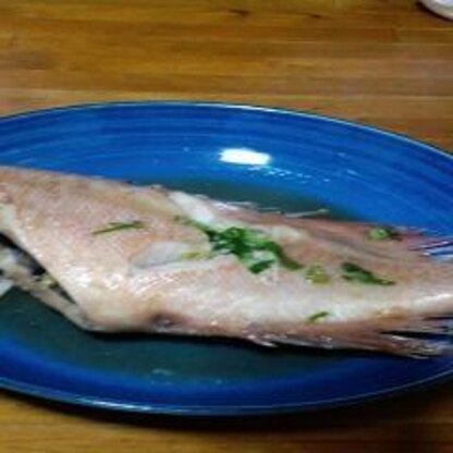 赤魚って煮つけでも良し、フライでも良しで、我が家では
人気の魚です。